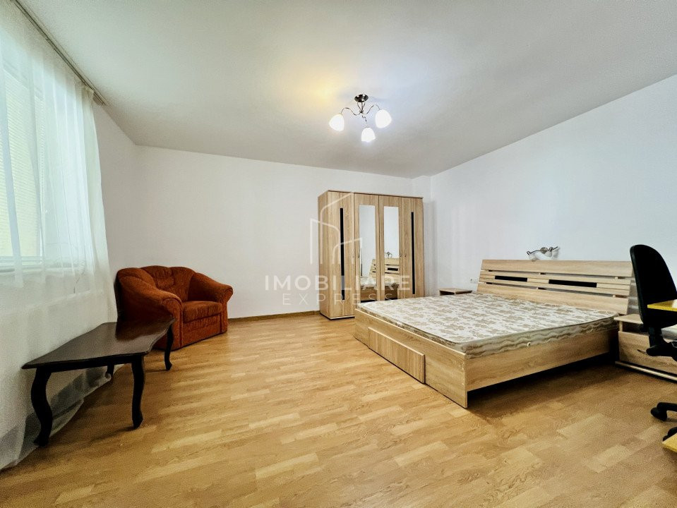 Apartament Decomandat Str. Ploiești nr. 31, 65 mp, Renovat Recent
