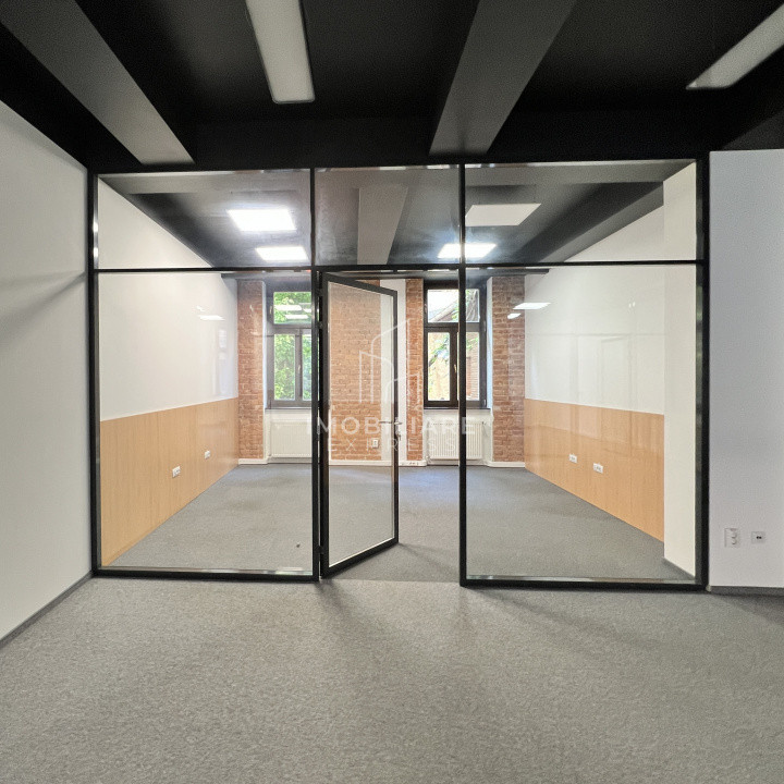 Spațiu Ultracentral – 280 mp – Ideal Birouri, Clinică, Centru Educațional
