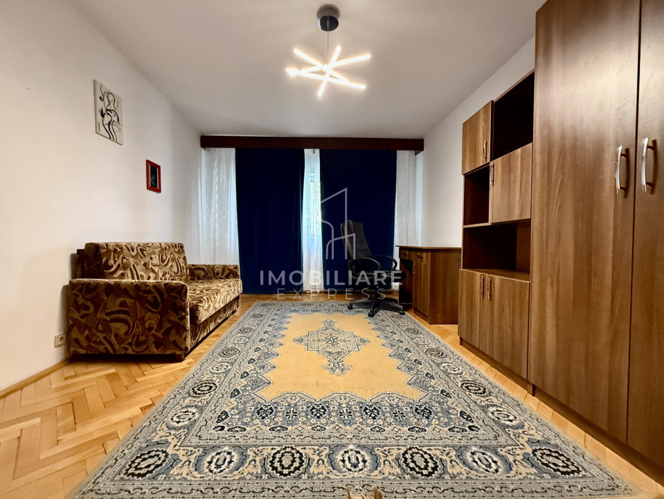 Oportunitate!!! Apartament 3  decomandate Piața Cipariu