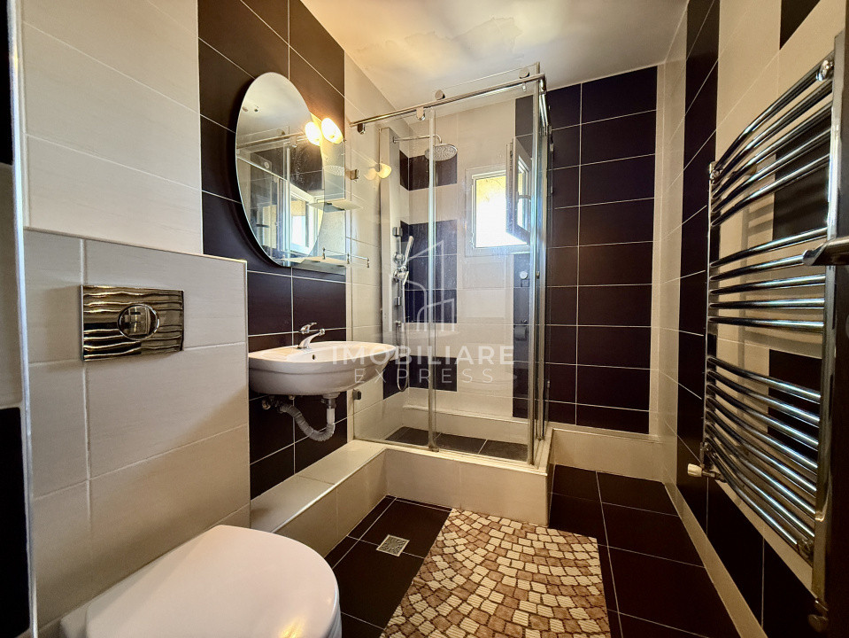 Oportunitate!!! Apartament 3  decomandate Piața Cipariu