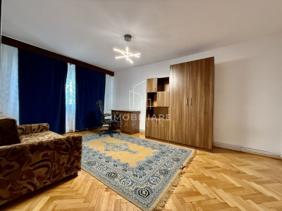 Oportunitate!!! Apartament 3  decomandate Piața Cipariu