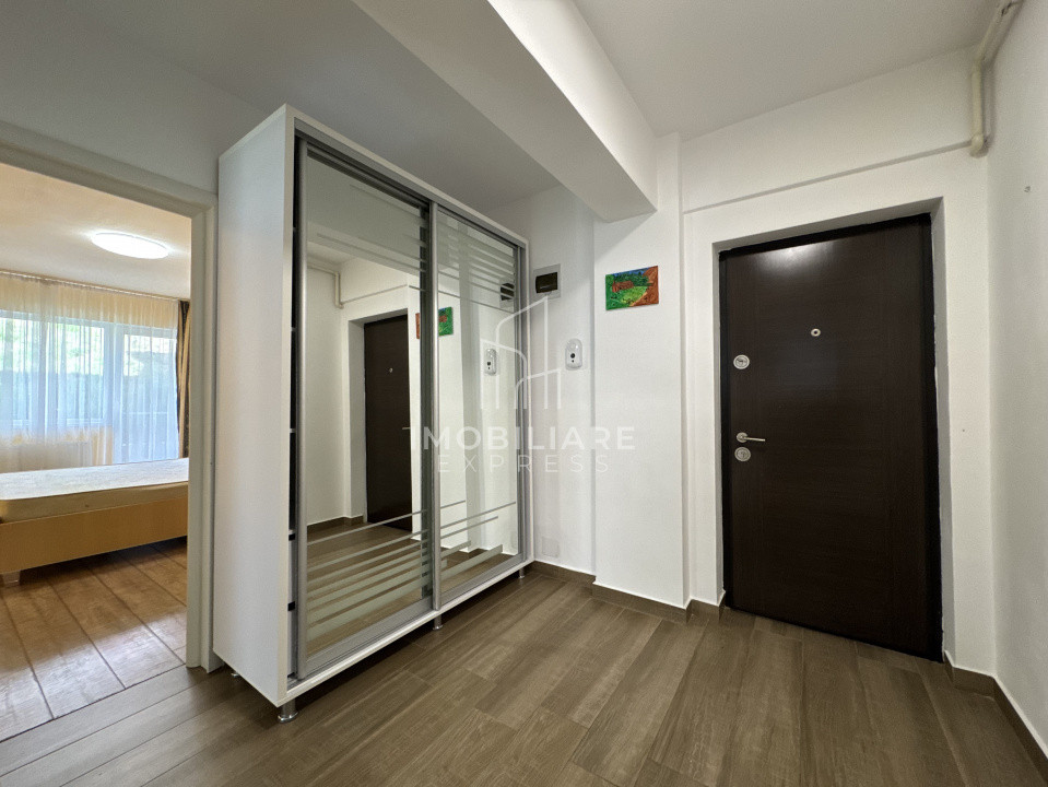Apartament decomandat 56 mp , cu terasa de 120 mp - Baciu 