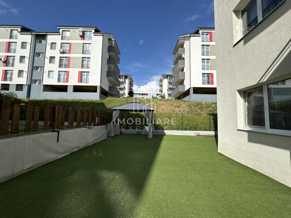 Apartament decomandat 56 mp , cu terasa de 120 mp - Baciu 