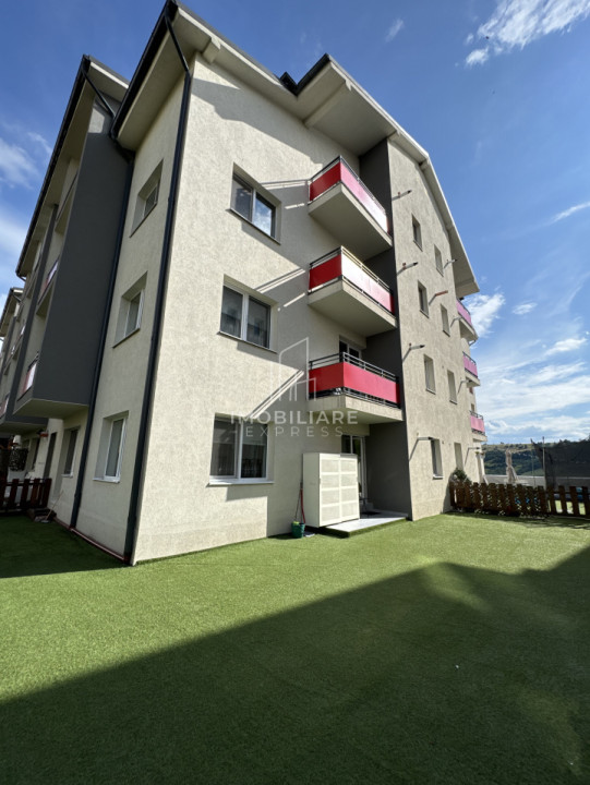 Apartament decomandat 56 mp , cu terasa de 120 mp - Baciu 