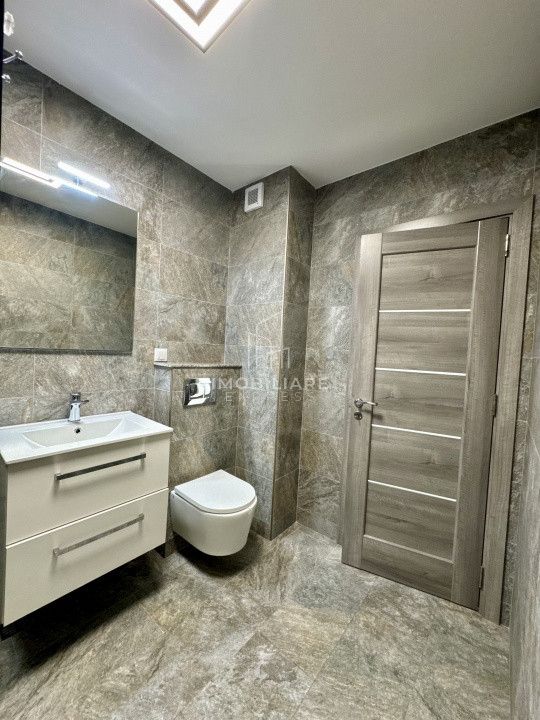 Apartament 2 camere , decomandat , zona Vivo - Metro 