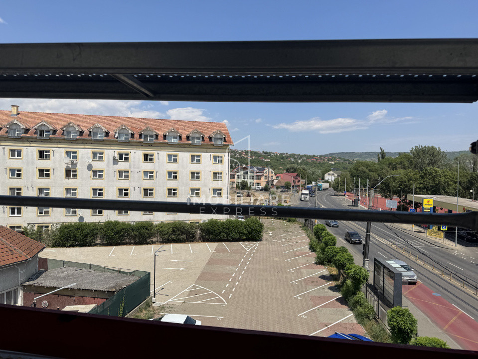 Spațiu centru educațional - lângă viitorul mall Rivus 