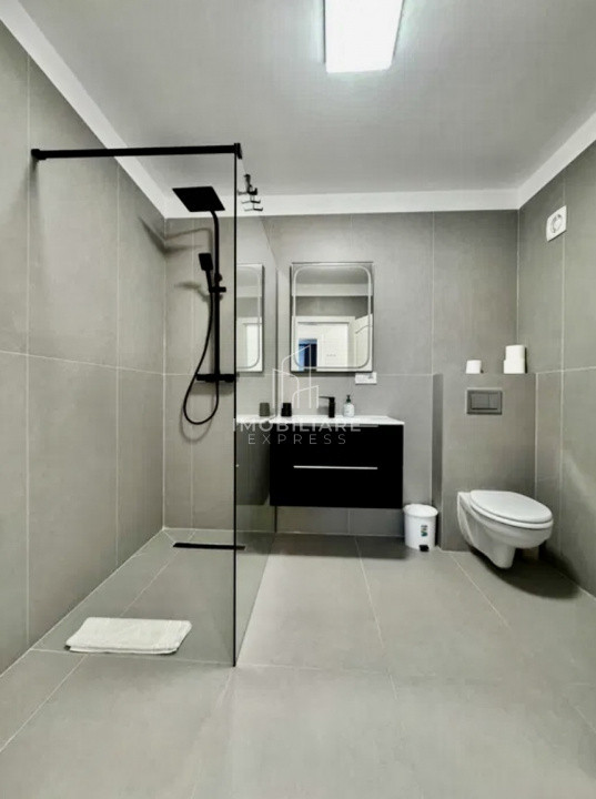 Apartament cu 3 camere, 80 mp, finisat la cheie, în  River Side Residence