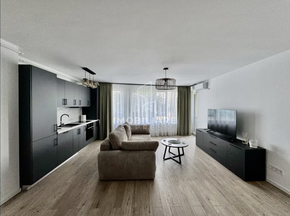 Apartament cu 3 camere, 80 mp, finisat la cheie, în  River Side Residence