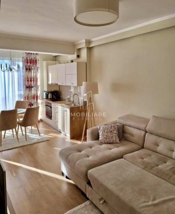 Apartament 2 camere de închiriat, modern, finisaje lux, parcare inclusă