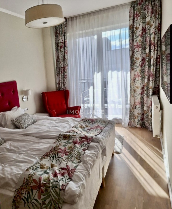 Apartament 2 camere de închiriat, modern, finisaje lux, parcare inclusă