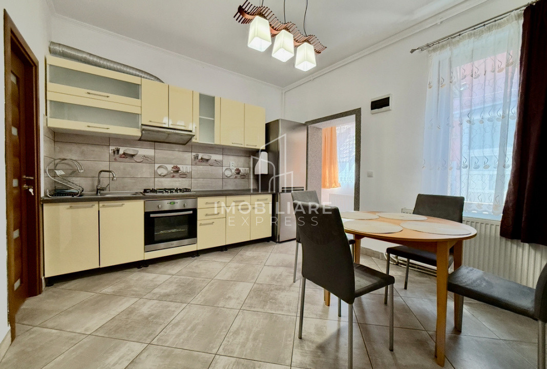Apartament  2 camere si 2 bai , Centru - Piata Mihai Viteazul