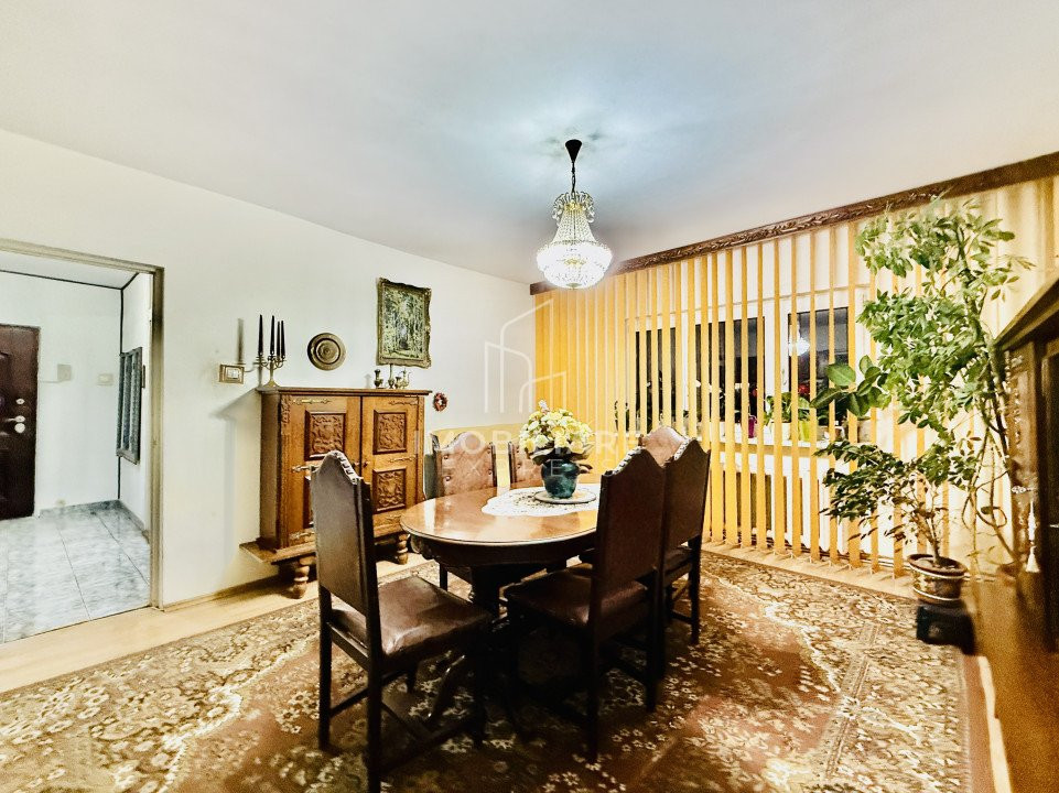 Apartament cu 4 camere decomandat, situat în Cartierul Mărăști