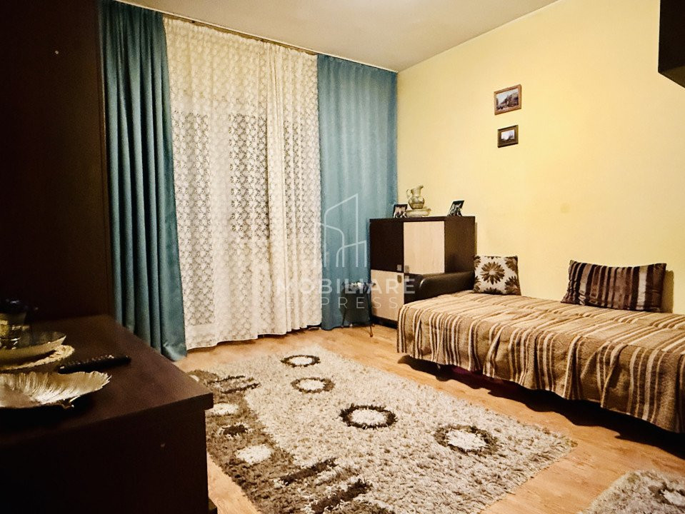 Apartament cu 4 camere decomandat, situat în Cartierul Mărăști