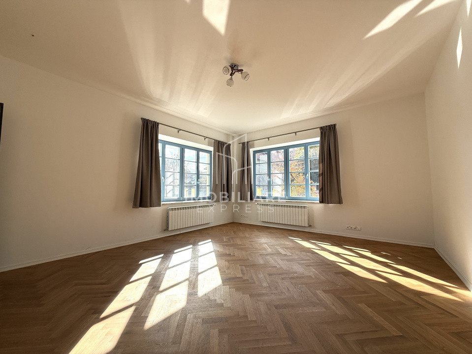 Vila Interbelică  Premium - Andrei Mureșanu 