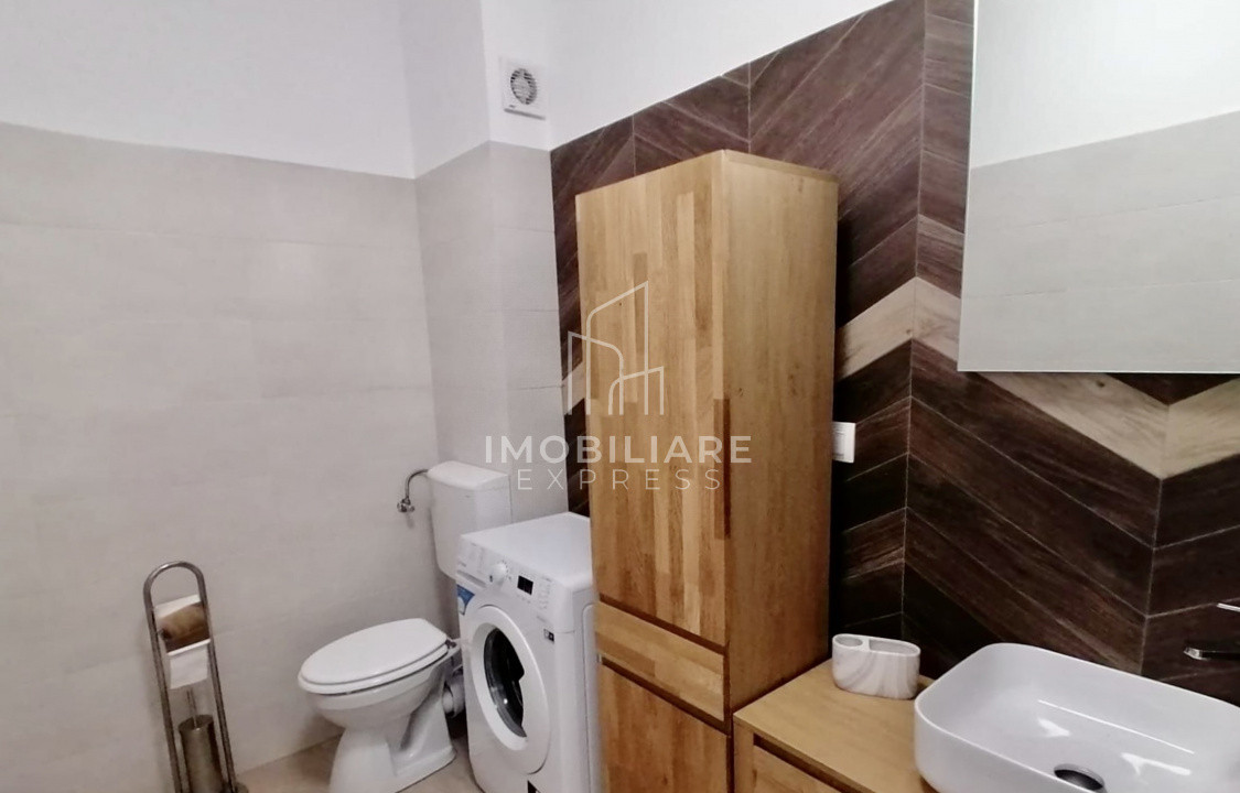 Apartament 3 camere cu parcare – Semicentral, Str. Anton Pann nr. 12, Cluj-Napoc