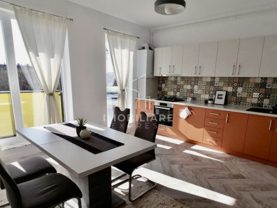 Apartament 3 camere cu parcare – Semicentral, Str. Anton Pann nr. 12, Cluj-Napoc