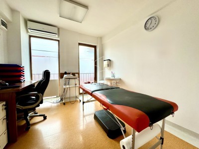 Spațiu destinație comercială , parter ,  90 mp 