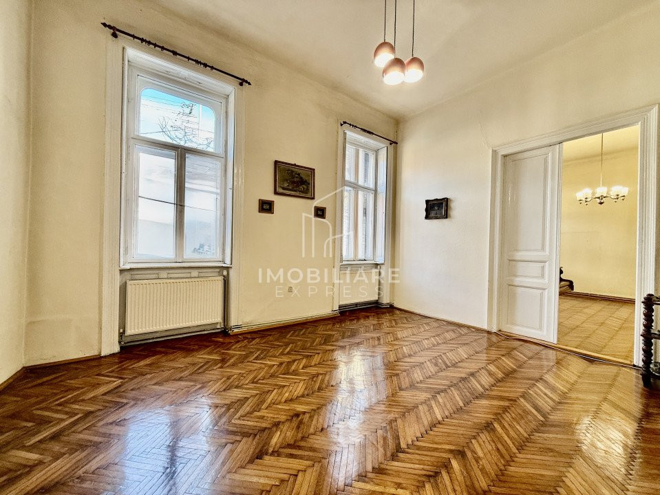 Apartament interbelic | 131 mp construiți | Poziție centrală