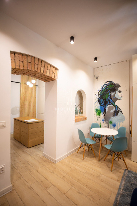 Apartament/casă cu terasă proprie - Semicentral - Scala Center