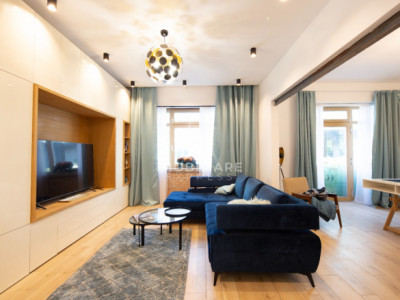 Apartament/casă cu terasă proprie - Semicentral - Scala Center