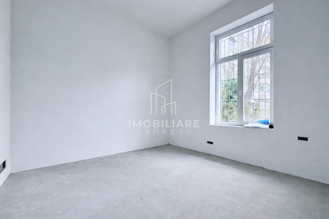 3 dormitoare, Living 32 mp Semifinisat Avansat – 120 mp, H 3,90.