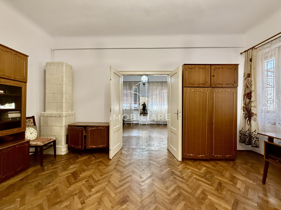 Parter în vilă interbelică | Lângă Parcul Central