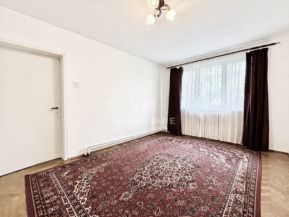 Apartament liber cu 2 camere , Semicentral 