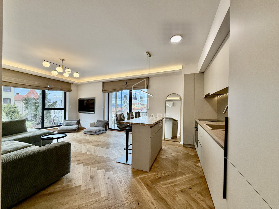 Comision 0% | Bloc 2025 | Vedere Catedrală | Parcare Inclusă