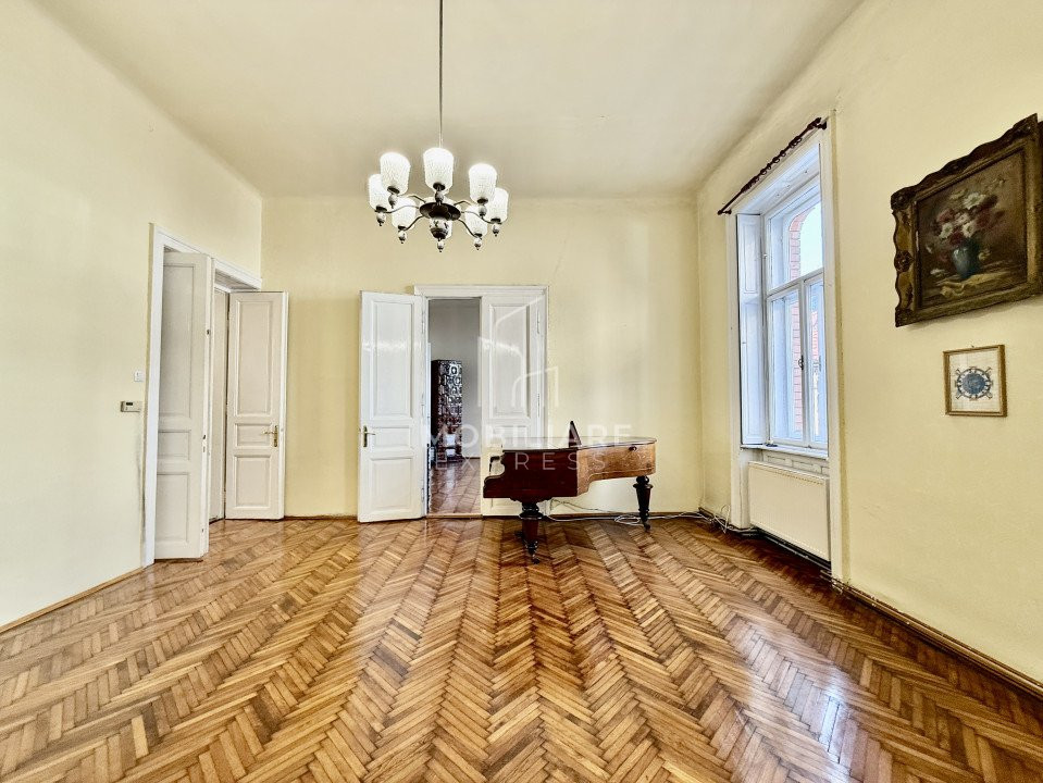 Apartament interbelic | Poziție centrală