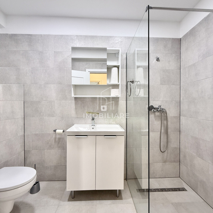 Apartament cu 4 camere decomandate • Recent renovat • Ultracentral