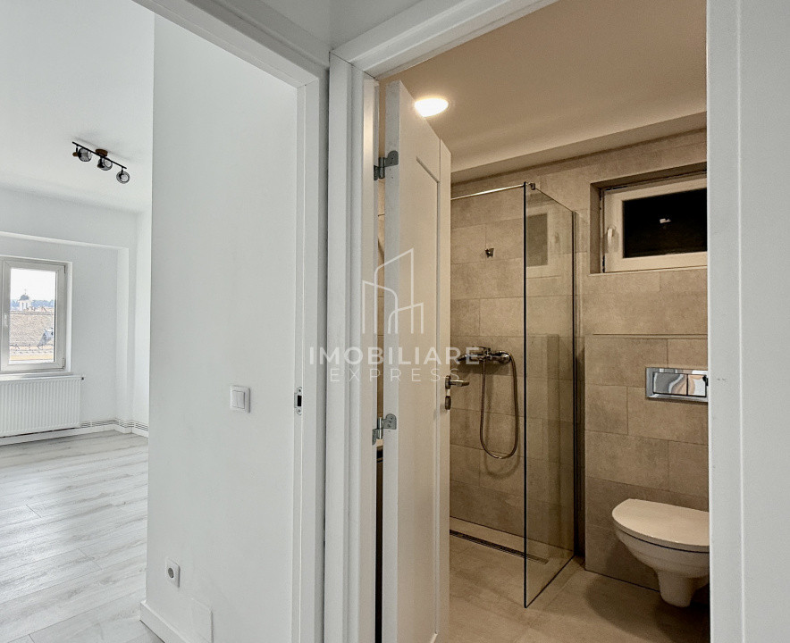 Apartament cu 4 camere decomandate • Recent renovat • Ultracentral