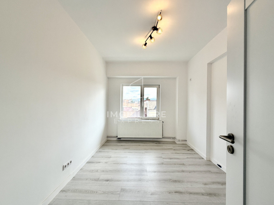 Apartament cu 4 camere decomandate • Recent renovat • Ultracentral
