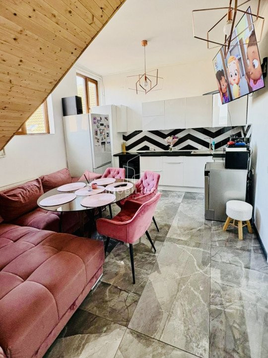 Apartament Complet Renovat cu Parcare Piața Unirii-Cluj-Napoca