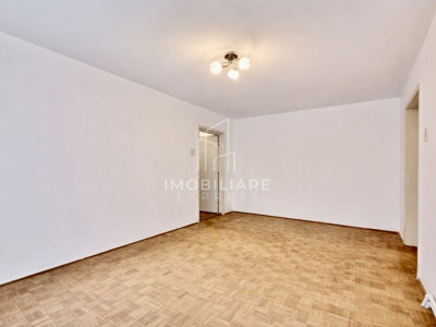 Apartament liber cu 2 camere , Semicentral 