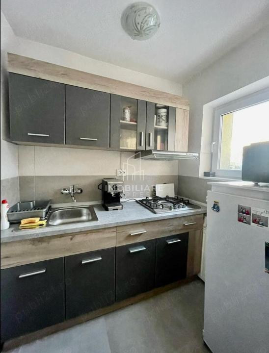 Garsonieră modernă , de vânzare - Marasti / zona Farmec 