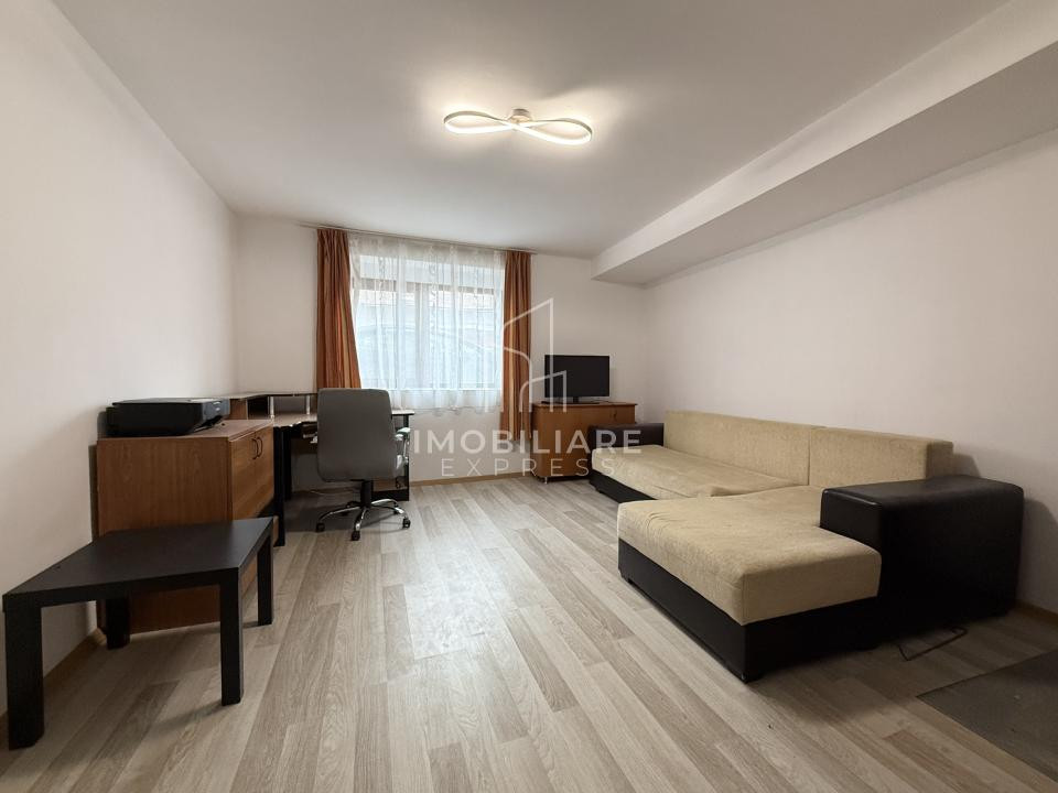 Apartament 2 decomandate Central str Traian