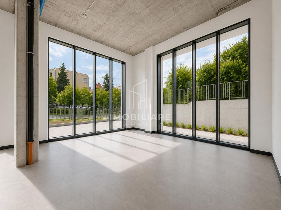Spațiu comercial, 92 mp, Chiriaș activ, Poziție Centrala