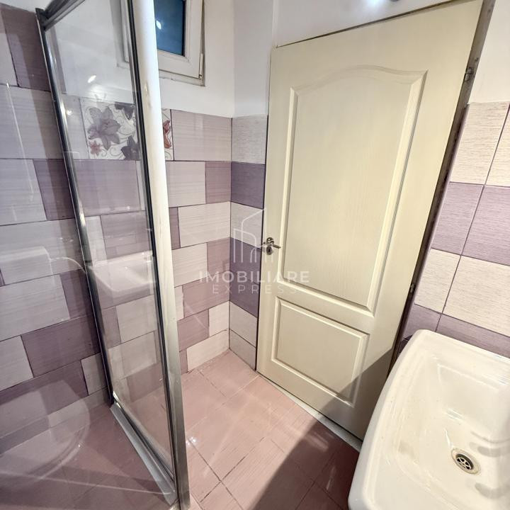 Apartament demisol 2 camere Hasdeu Ideal investiție Campus studențesc 