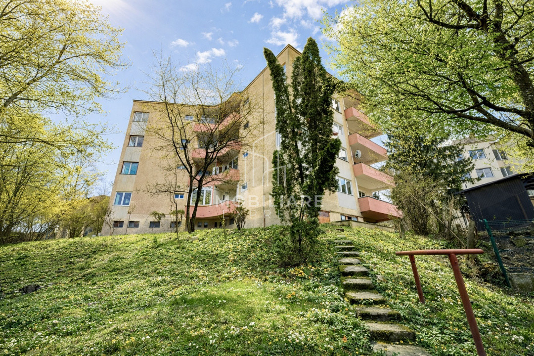 Apartament 3 dormitoare, Grădina Miko, garaj, curte. 