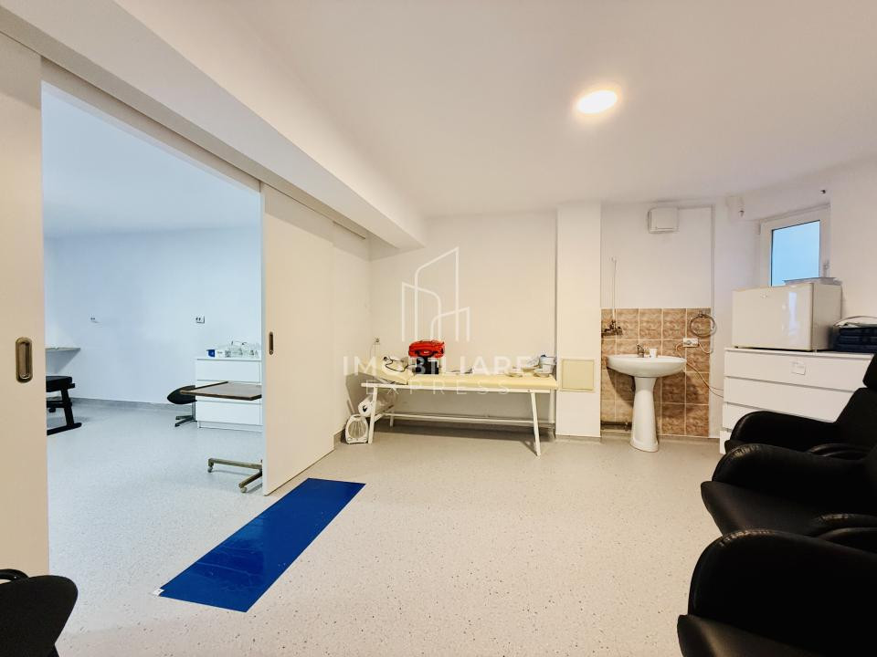 Cabinete medicale , cu acces la sală de intervenții chirurgicale 