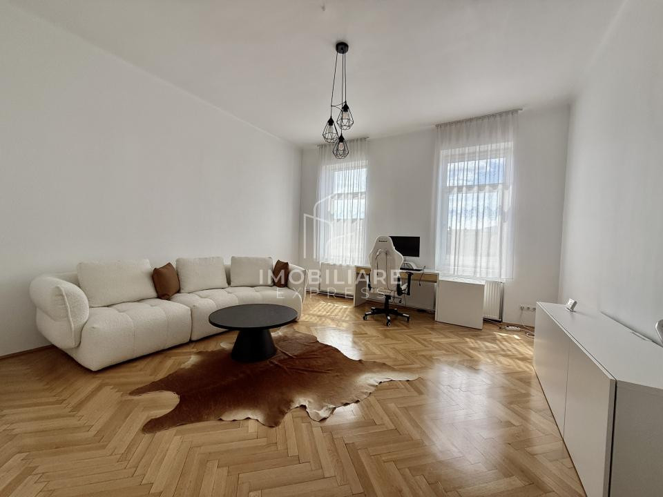 Apartament Piața Avram Iancu Etajul 2