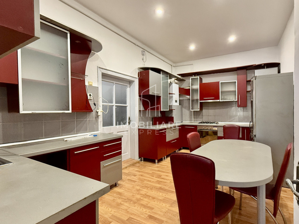 Casa renovata 4 camere Central 