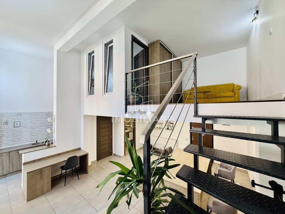  Coworking restrâns | 4–6 persoane | Zonă centrală 
