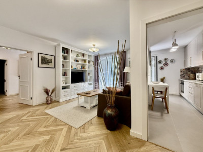 Apartament impecabil 2 camere - Bloc nou , parcare