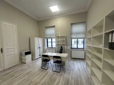 Spatiu Birou ,51mp ,  et.1 , bulevardul Eroilor 