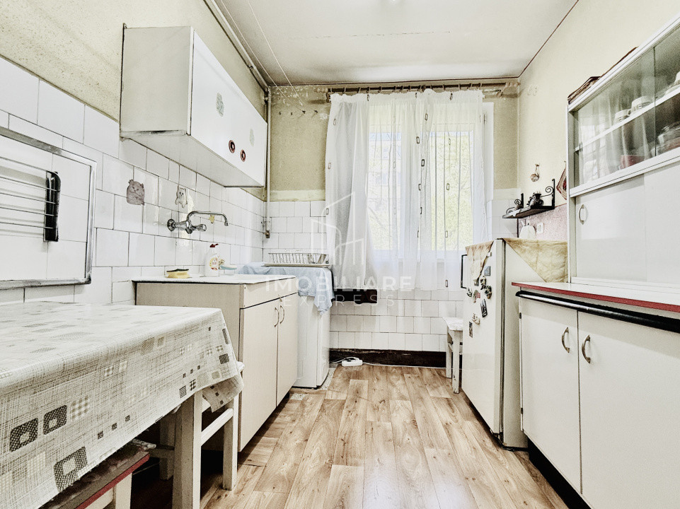 Apartament 2 camere, liber, Zona Centrala