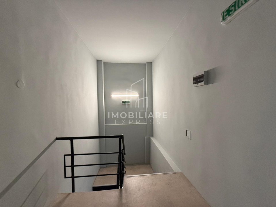 Spatiu comercial stradal  -Sens Giratoriu Marasti