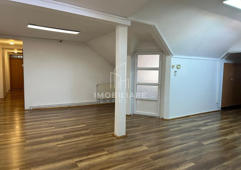 Spațiu modern pentru birouri 200 mp ,The Office 