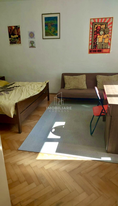 Imobil cu 2 apartamente , in inima Clujului - piața  Muzeului 