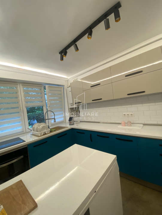 Apartament 2 camere , Centru , Str .Paris 